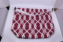 Load image into Gallery viewer, X-Large Sized Clover Deluxe Bag by Wonder Twin Fibrearts (Multiple Fabric Styles)