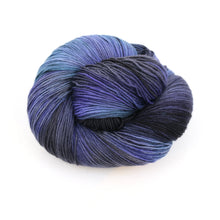 Load image into Gallery viewer, Thang Yew Berry Mush (Special Edition) (Socktabaa)