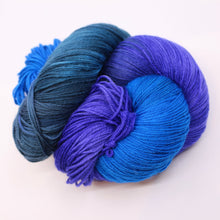 Load image into Gallery viewer, Fulton Fist Market (Special VKL NYC Edition)(CaribouBaa)