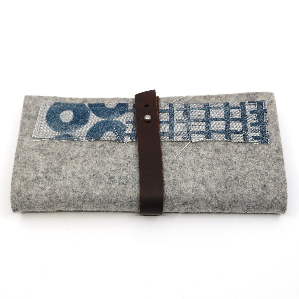 Wool Felt and Leather Needle Case (Medium) - Louie