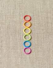 Load image into Gallery viewer, Cocoknits Magnetic Original Coloured Ring Stitch Markers